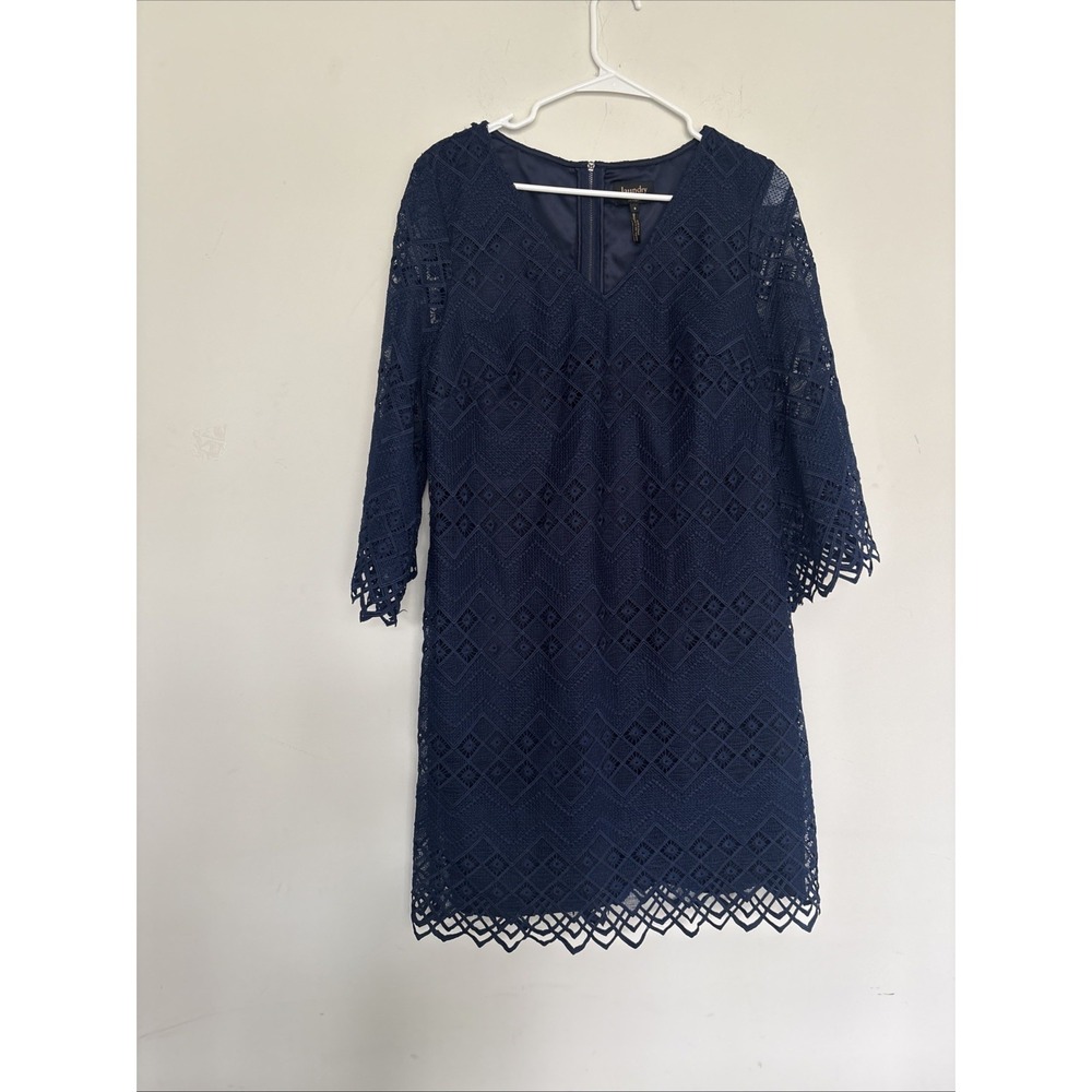 Laundry by Shelli Segal Navy Blue dress Geometric Lace Pattern Size 8